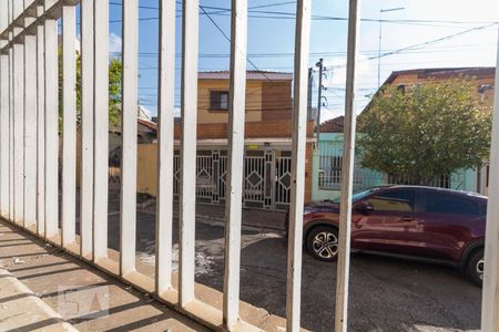 Vista de casa à venda com 4 quartos, 200m² em Saúde, São Paulo
