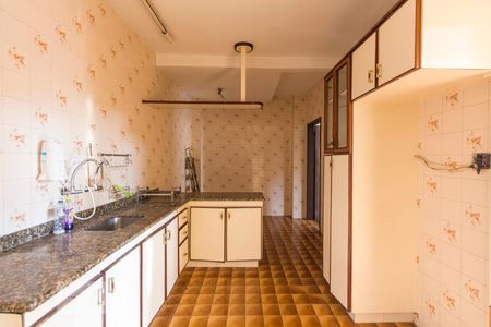 Casa à venda com 200m², 4 quartos e 1 vagaCozinha