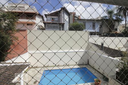 Casa à venda com 350m², 4 quartos e 5 vagasVista da suíte 2