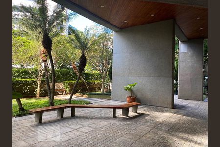 Apartamento para alugar com 337m², 4 quartos e 5 vagasÁrea Externa