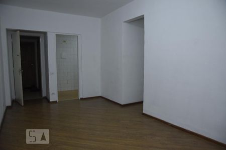 Apartamento à venda com 68m², 2 quartos e 1 vagaSala