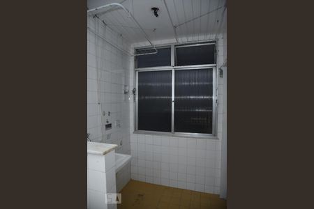 Apartamento à venda com 68m², 2 quartos e 1 vagaÁrea de Serviço