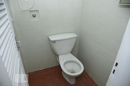 Apartamento à venda com 68m², 2 quartos e 1 vagaBanheiro de Serviço