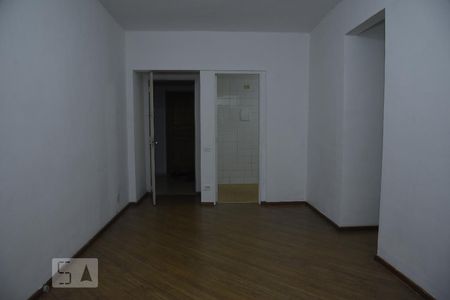Apartamento à venda com 68m², 2 quartos e 1 vagaSala