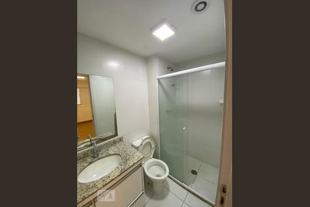 Banheiro de apartamento para alugar com 2 quartos, 68m² em Maranhão, São Paulo