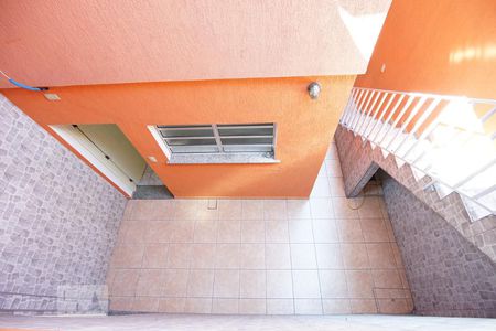 Casa à venda com 100m², 3 quartos e 2 vagasFundos