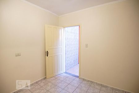 Casa à venda com 100m², 3 quartos e 2 vagasQuarto de serviço