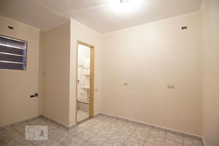 Casa à venda com 100m², 3 quartos e 2 vagasQuarto de serviço