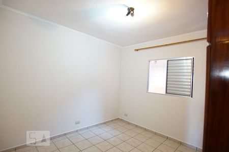 Casa à venda com 100m², 3 quartos e 2 vagasQuarto 2