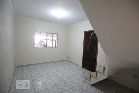 Sala de casa à venda com 3 quartos, 100m² em Vila Caraguatá, São Paulo