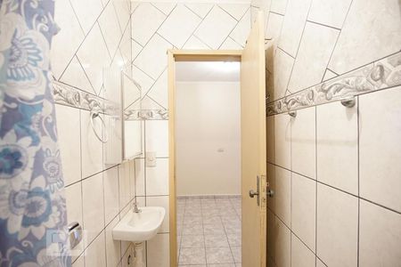 Casa à venda com 100m², 3 quartos e 2 vagasBanheiro de serviço