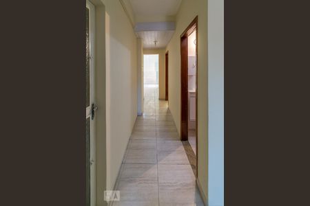 Corredor de apartamento para alugar com 2 quartos, 92m² em Penha, Rio de Janeiro