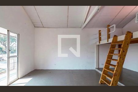 Casa à venda com 230m², 3 quartos e sem vagaQuarto 2