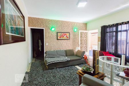 Casa à venda com 320m², 3 quartos e 4 vagasSala de Estar 2