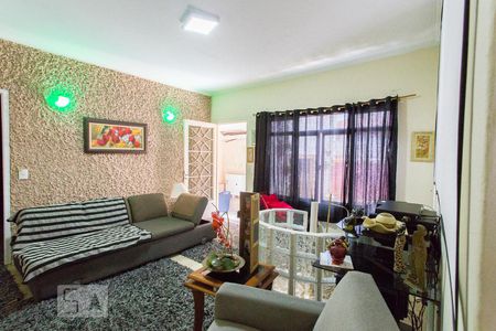 Casa à venda com 320m², 3 quartos e 4 vagasSala de Estar 2