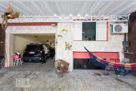 Casa à venda com 320m², 3 quartos e 4 vagasGaragem