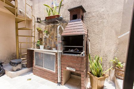 Casa à venda com 320m², 3 quartos e 4 vagasChurrasqueira