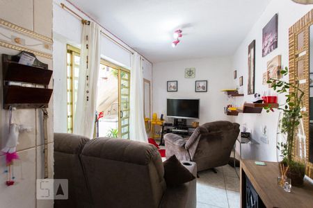 Casa à venda com 320m², 3 quartos e 4 vagasSala de TV