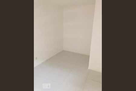 Dormitorio de apartamento para alugar com 2 quartos, 48m² em Jardim Itu Sabará, Porto Alegre
