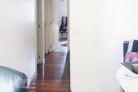 Apartamento à venda com 120m², 3 quartos e 2 vagasQuarto 4