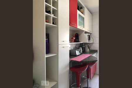 Apartamento à venda com 59m², 2 quartos e 1 vagaCozinha