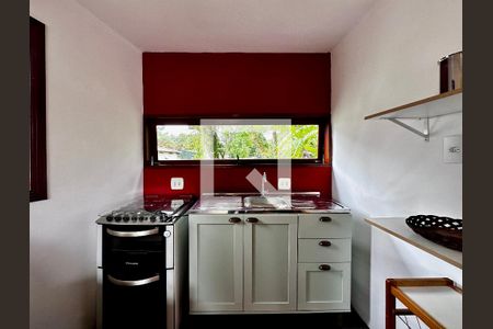 Casa de condomínio para alugar com 94m², 1 quarto e sem vagaCozinha