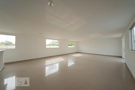 Apartamento para alugar com 42m², 2 quartos e 1 vagaÁrea comum - Salão de festas