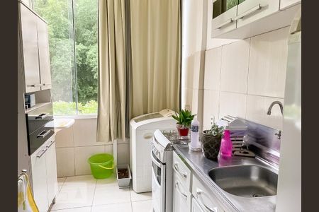 Cozinha de apartamento à venda com 1 quarto, 42m² em Centro Histórico, Porto Alegre