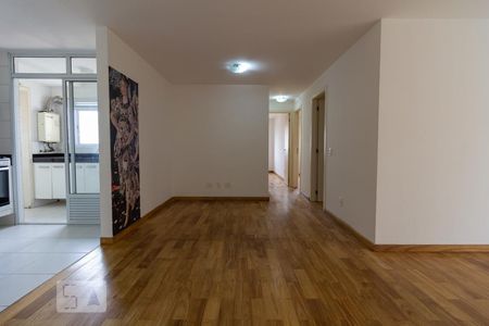 Sala de apartamento para alugar com 3 quartos, 95m² em Vila Indiana, São Paulo