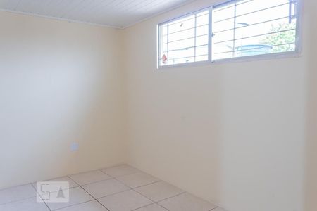 Quarto 1 de casa para alugar com 2 quartos, 72m² em Guajuviras, Canoas