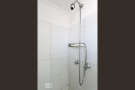 Apartamento à venda com 200m², 3 quartos e 3 vagas Apartamento à venda com 200m², 3 quartos e 3 vagasBanheiro da suíte 2 - Chuveiro