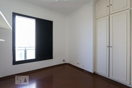 Apartamento à venda com 200m², 3 quartos e 3 vagas Apartamento à venda com 200m², 3 quartos e 3 vagasQuarto 3