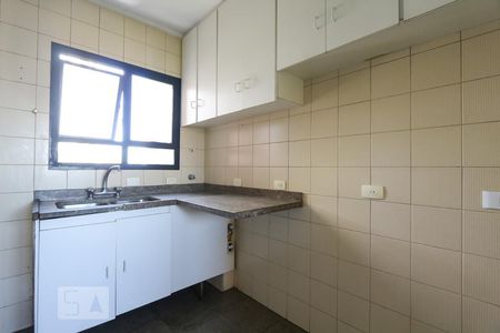 Apartamento à venda com 200m², 3 quartos e 3 vagas Apartamento à venda com 200m², 3 quartos e 3 vagasCozinha