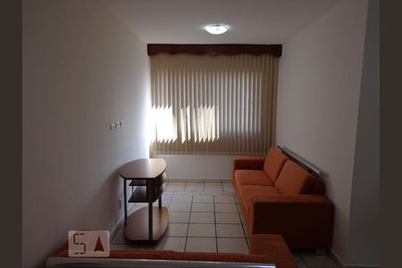 Sala de apartamento para alugar com 2 quartos, 57m² em Vila Firmiano Pinto, São Paulo