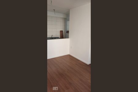 Apartamento para alugar com 45m², 2 quartos e 1 vagaDetalhe Sala