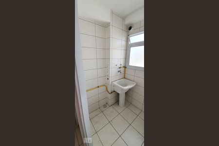 Apartamento para alugar com 45m², 2 quartos e 1 vagaÁrea de Serviço