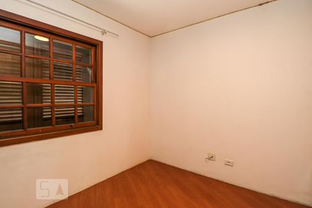 Casa à venda com 349m², 4 quartos e 2 vagasQuarto
