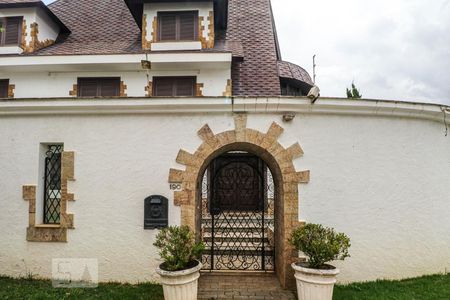 Casa à venda com 349m², 4 quartos e 2 vagasFachada