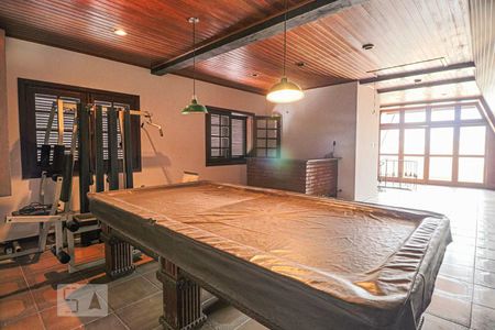Casa à venda com 349m², 4 quartos e 2 vagasBilhar