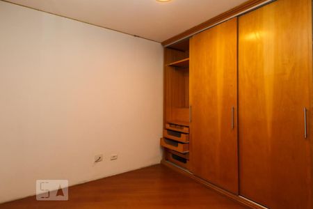 Casa à venda com 349m², 4 quartos e 2 vagasQuarto