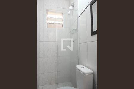 Banheiro de apartamento para alugar com 1 quarto, 30m² em Lagoa da Conceição, Florianópolis