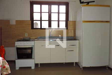 Cozinha de apartamento para alugar com 1 quarto, 30m² em Lagoa da Conceição, Florianópolis