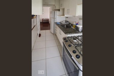 Apartamento à venda com 60m², 2 quartos e 1 vaga Apartamento à venda com 60m², 2 quartos e 1 vagaCozinha