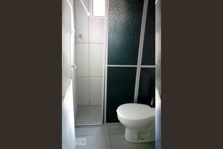 Banheiro de casa à venda com 2 quartos, 45m² em Santos Dumont, São Leopoldo