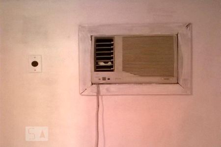 Ar condicionado de casa à venda com 2 quartos, 45m² em Santos Dumont, São Leopoldo