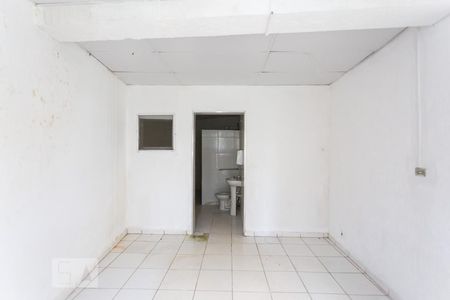 Casa à venda com 210m², 4 quartos e 2 vagas Casa à venda com 210m², 4 quartos e 2 vagasEdícula - Sala