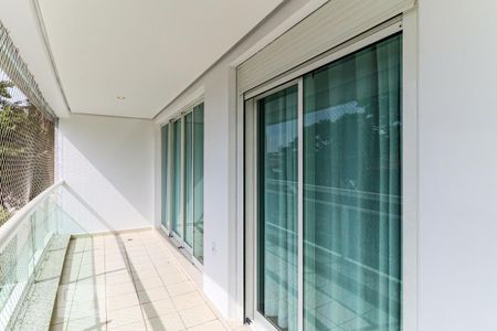 Varanda de apartamento para alugar com 3 quartos, 170m² em Campo Belo, São Paulo