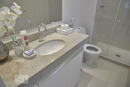 Apartamento para alugar com 321m², 5 quartos e 2 vagasBanheiro do Quarto 4