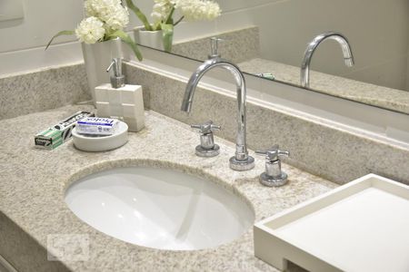 Apartamento para alugar com 321m², 5 quartos e 2 vagasBanheiro