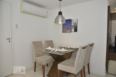 Sala de apartamento para alugar com 5 quartos, 321m² em Barra da Tijuca, Rio de Janeiro